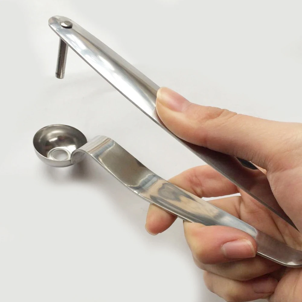 304 Stainless Steel Cherry to Core Creative Multi-function Corer Utility Kitchen Gadget Enucleated Fruit Vegetable Tool
304 Stainless Steel Cherry to Core Creative Multi-function Corer Utility Kitchen Gadget Enucleated Fruit Vegetable Tool