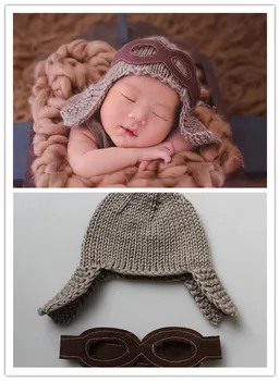 Newborn baby air force cap creative aviator hat handmade knit camera newborn photography props lovely hat studio 
Newborn baby air force cap creative aviator hat handmade knit camera newborn photography props lovely hat studio