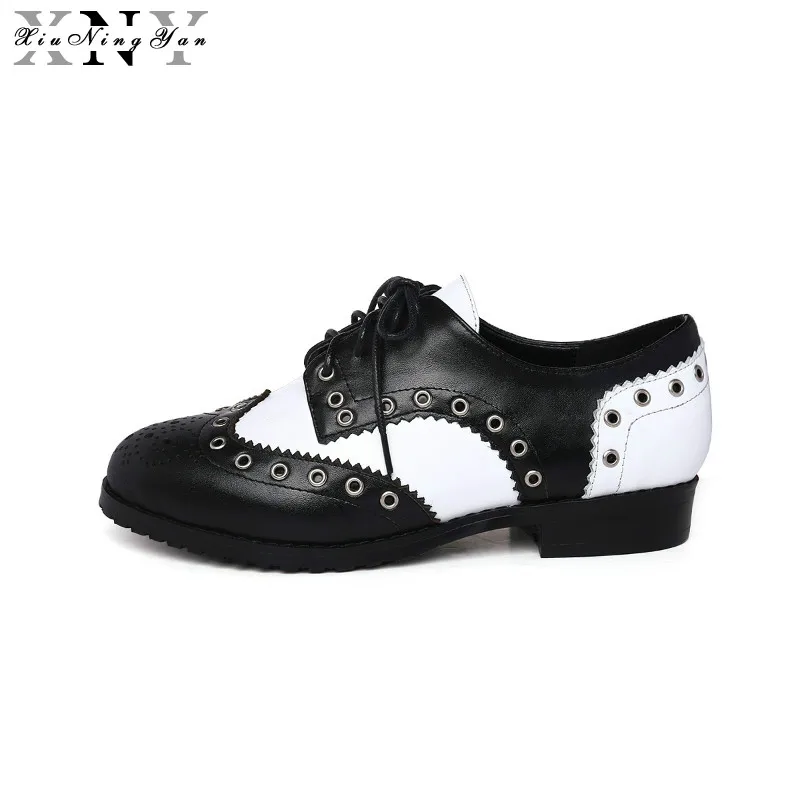 XiuNingYan Genuine Leather Oxford Shoes Women Flats 2017 Fashion Women Shoes Casual Loafers Ladies Brogues Shoes Zapatos Mujer
XiuNingYan Genuine Leather Oxford Shoes Women Flats 2017 Fashion Women Shoes Casual Loafers Ladies Brogues Shoes Zapatos Mujer