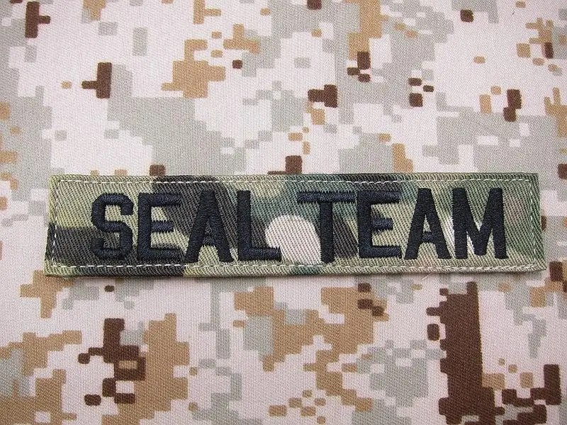 Black letters Multicam SEAL TEAM Chest Tapes Services Tapes morale tactical military Embroidery patch Q208
Black letters Multicam SEAL TEAM Chest Tapes Services Tapes morale tactical military Embroidery patch Q208