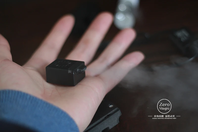 Mini remote control Smoke eGo device,Charge,Magic close-up magic trick / TV show / professional magic product /amazing
Mini remote control Smoke eGo device,Charge,Magic close-up magic trick / TV show / professional magic product /amazing
