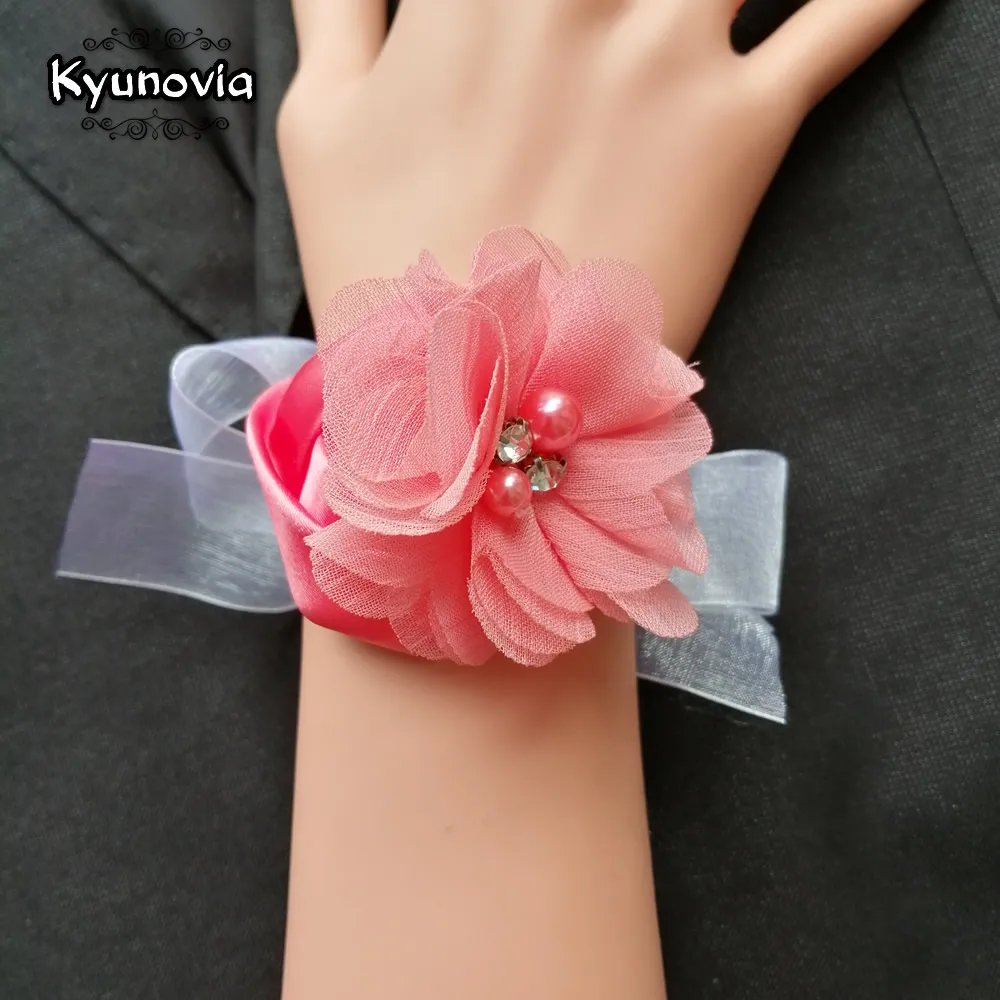 Kyunovia Blush Pink Chiffon Rhinestone Wrist Corsage Bracelet Center Embellishment Wedding Prom Bridesmaid Wrist Corsage D143
Kyunovia Blush Pink Chiffon Rhinestone Wrist Corsage Bracelet Center Embellishment Wedding Prom Bridesmaid Wrist Corsage D143
