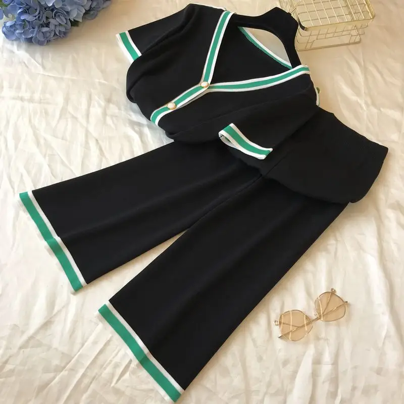 2019 Summer Women Knitted Pants Set Sweaters 2 Piece set V-neck Short Sleeve Single-breasted Jumper Top + Wide-leg Pants Set
2019 Summer Women Knitted Pants Set Sweaters 2 Piece set V-neck Short Sleeve Single-breasted Jumper Top + Wide-leg Pants Set