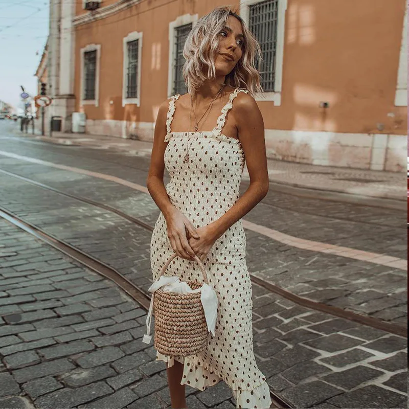 2019 Fashion Dot Ruched Ruffles Spaghetti Strap Dress Women Slash Neck Pleated Elasticity Bodycon Female Long Dress Vestidos
2019 Fashion Dot Ruched Ruffles Spaghetti Strap Dress Women Slash Neck Pleated Elasticity Bodycon Female Long Dress Vestidos