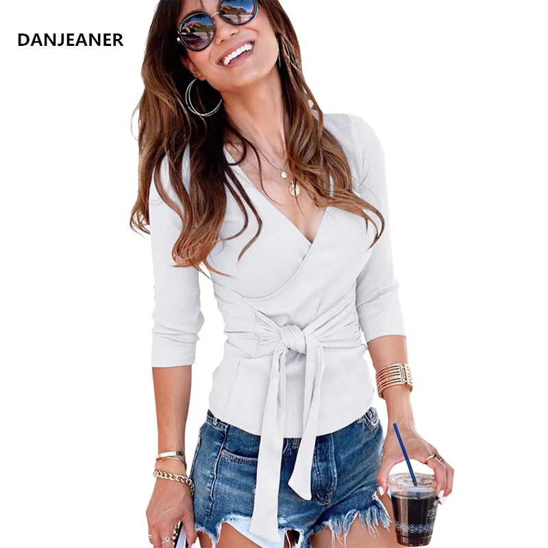 Danjeaner Sexy V-neck Criss-Cross Knitted Sweaters Autumn Winter Thin Lace Up Solid Pullovers Plus Size Slim Fit Knitwear Tops
Danjeaner Sexy V-neck Criss-Cross Knitted Sweaters Autumn Winter Thin Lace Up Solid Pullovers Plus Size Slim Fit Knitwear Tops
