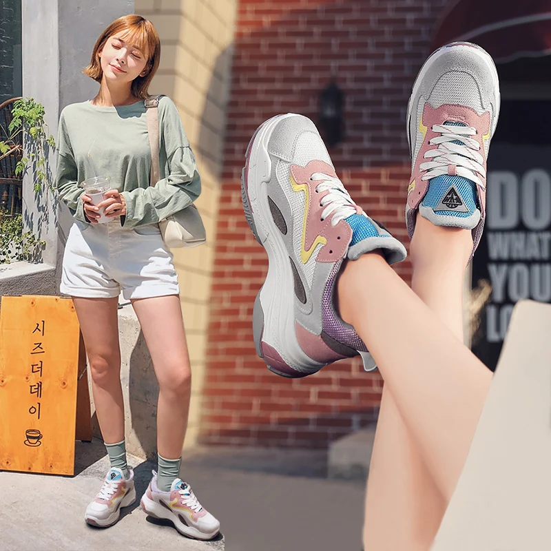 New Designer Sneakers Women Running Shoes mesh Outdoor Cushion Sport Shoes Woman Comfortable Walking Jogging Breathable Shoes
New Designer Sneakers Women Running Shoes mesh Outdoor Cushion Sport Shoes Woman Comfortable Walking Jogging Breathable Shoes