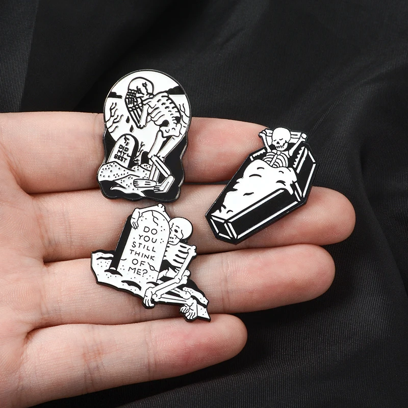 Halloween Party ! Day Of The Dead " Do You Still Think Of Me " Punk Skull Skeleton Enamel Brooches Pin For Friends Gift 
Halloween Party ! Day Of The Dead " Do You Still Think Of Me " Punk Skull Skeleton Enamel Brooches Pin For Friends Gift