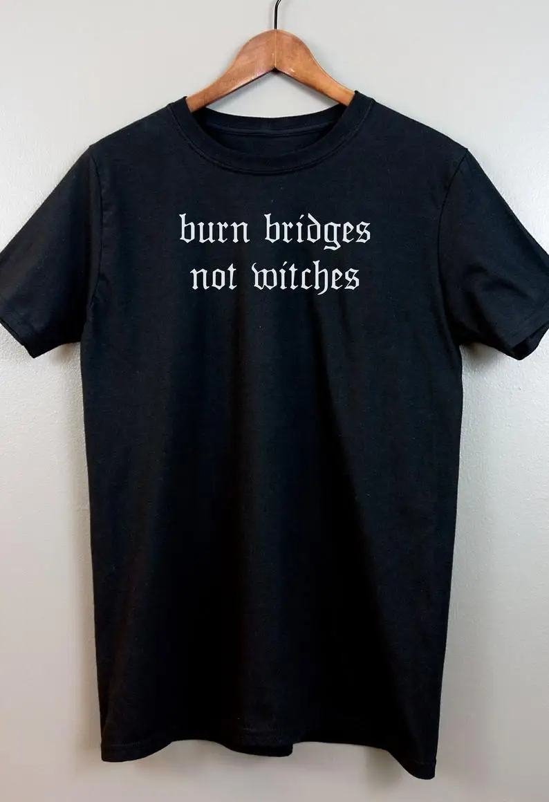 Новое поступление от Skuggnas, Готическая футболка с коротким рукавом с надписью "Burn Bridge Not Witches", мягкие готические футболки в стиле гранж, Пастельная, Tumblr
Новое поступление от Skuggnas, Готическая футболка с коротким рукавом с надписью "Burn Bridge Not Witches", мягкие готические футболки в стиле гранж, Пастельная, Tumblr