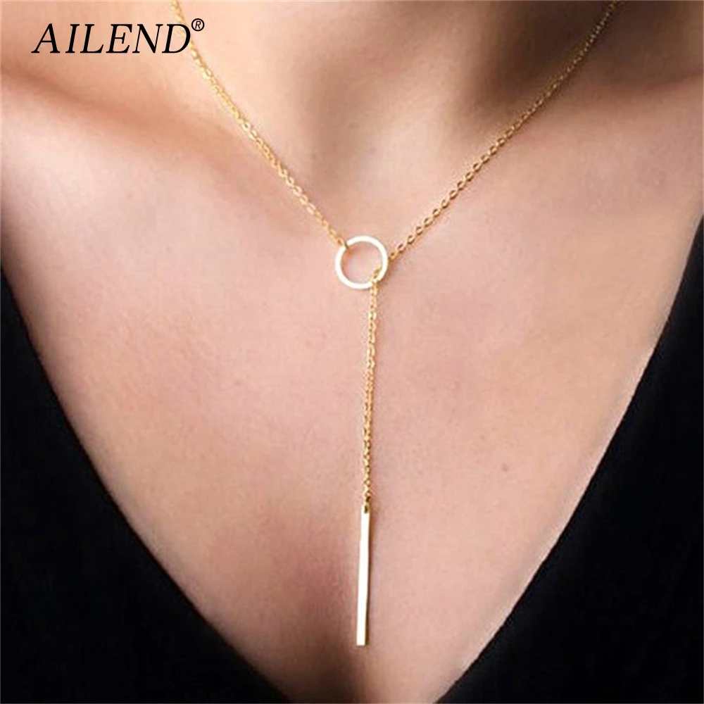 Simple chain metal circle short necklace chain necklace European and American jewelry
Simple chain metal circle short necklace chain necklace European and American jewelry