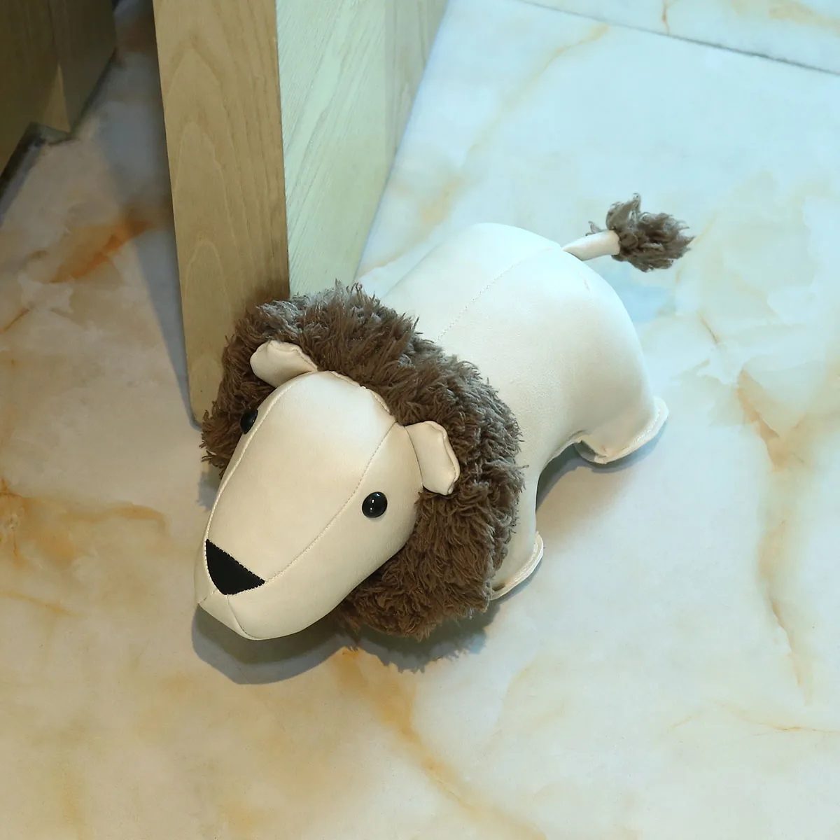 Leather Lion Door Stopper Kids Animal Toys Cute Household Doorstop Home Decoration Accessories Morden Art Leather Sculpture
Leather Lion Door Stopper Kids Animal Toys Cute Household Doorstop Home Decoration Accessories Morden Art Leather Sculpture