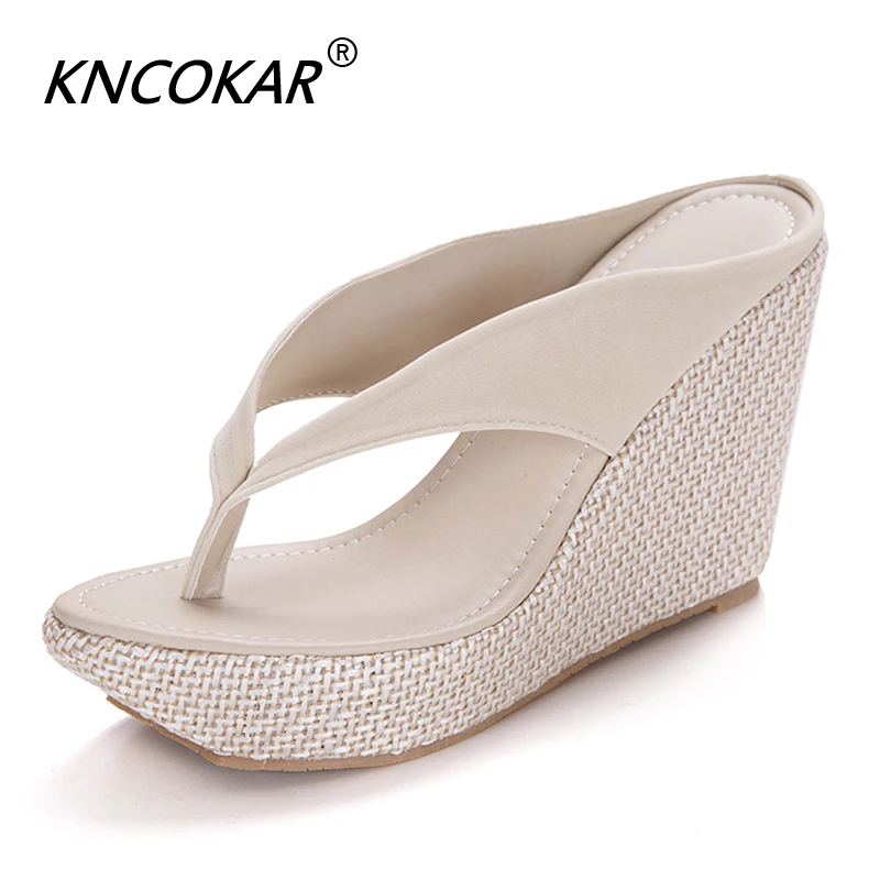 KNCOKAR Summer Platform Wedges Sandals Slippers Flip Flops Wedges Heels Flip Flops Sandalias Plataforma Blancas x1136
KNCOKAR Summer Platform Wedges Sandals Slippers Flip Flops Wedges Heels Flip Flops Sandalias Plataforma Blancas x1136