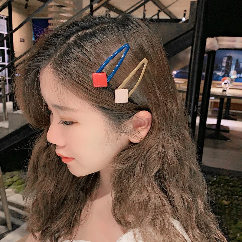 INS 2019 Popular Drop Oil BB Hair Clips for Women Solid Candy Color Hollow Hairpins Girls accesorios para el cabello
INS 2019 Popular Drop Oil BB Hair Clips for Women Solid Candy Color Hollow Hairpins Girls accesorios para el cabello