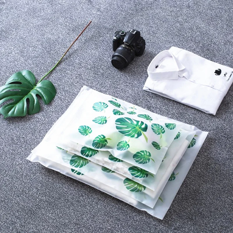 PURDORED 4 pcs/set Clear Leaf Pattern Cosmetic Bag PVC Travel Women Makeup Bag Storage Bra Socks Packing Pouch Toiletry Bag
PURDORED 4 pcs/set Clear Leaf Pattern Cosmetic Bag PVC Travel Women Makeup Bag Storage Bra Socks Packing Pouch Toiletry Bag