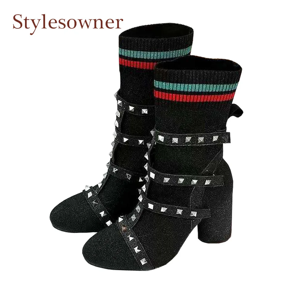 Stylesowner 2018 newest knitting ankle boots women rivets belt round toe chuny heel shoes mixed color stripe stretch sock boots 
Stylesowner 2018 newest knitting ankle boots women rivets belt round toe chuny heel shoes mixed color stripe stretch sock boots