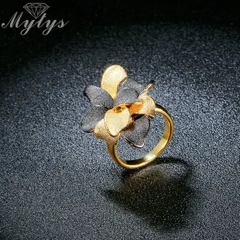Mytys Mix Two Tone Gold Black and Gold Color Frosted Metal Flower Ring for Women Fashion Statement Ring Collection Gift R1921
Mytys Mix Two Tone Gold Black and Gold Color Frosted Metal Flower Ring for Women Fashion Statement Ring Collection Gift R1921