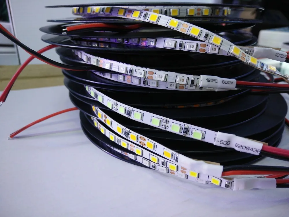 Светодиодная ленсветильник SMD2835 одноцветная LED полоска 5 мм 12 В постоянного тока м