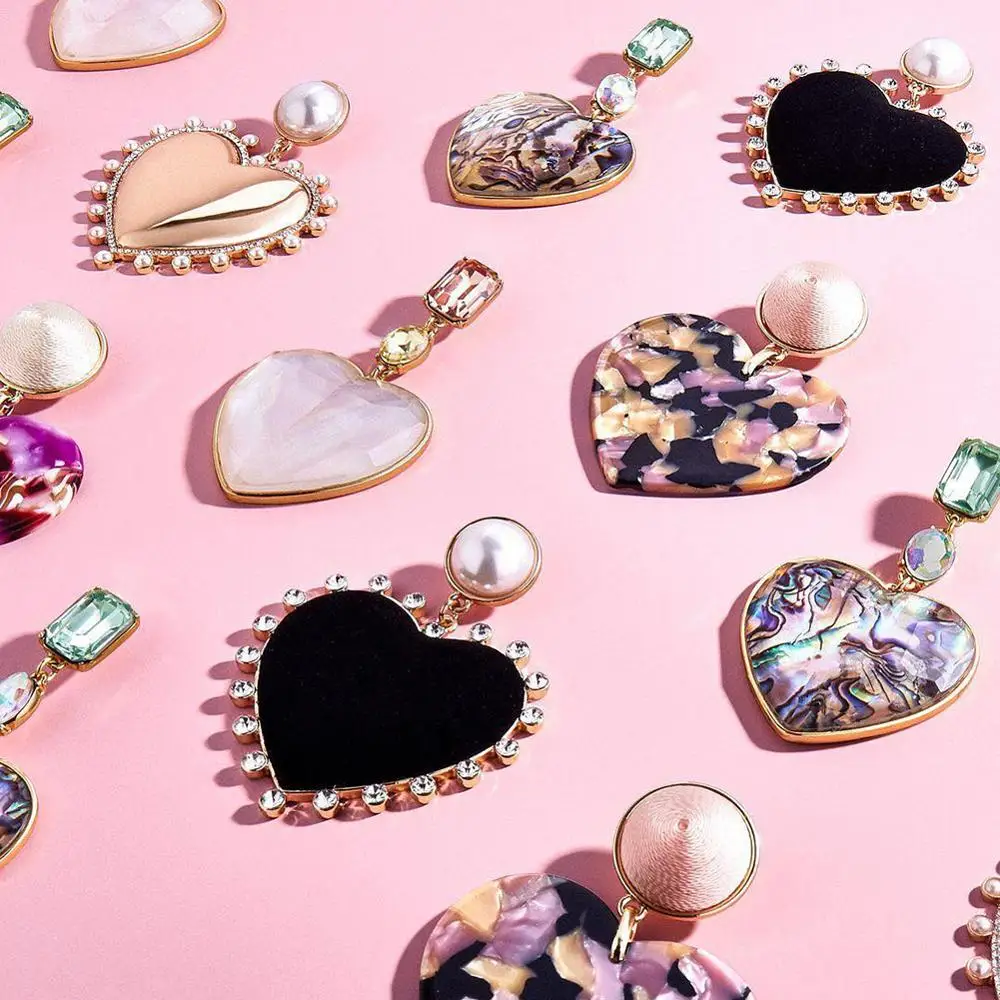 Vedawas Brand New Design Heart Earrings Multi Color Statement Drop Dangle Earrings for Women Jewelry Oorbellen Pendientes xg3099
Vedawas Brand New Design Heart Earrings Multi Color Statement Drop Dangle Earrings for Women Jewelry Oorbellen Pendientes xg3099