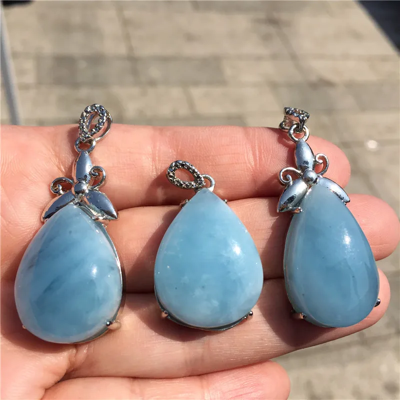 1PC Beautiful Natural Stone Aquamarine Drop Shape Pendant Gem Smooth Necklace Charms Crystal Healing Power Yoga Women Meditation
1PC Beautiful Natural Stone Aquamarine Drop Shape Pendant Gem Smooth Necklace Charms Crystal Healing Power Yoga Women Meditation