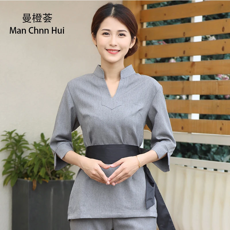 New beauty salon overalls SPA technician clothing suit female foot pedicure health club foot bath beautician work uniform
New beauty salon overalls SPA technician clothing suit female foot pedicure health club foot bath beautician work uniform