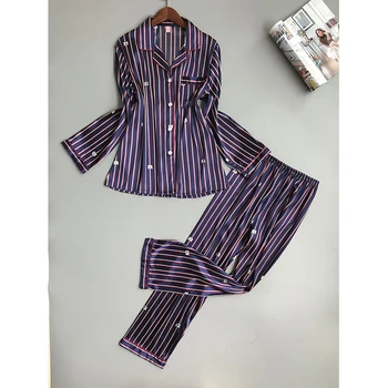 Fashion Casual Black And White Vertical Stripes Simulation Silk Blouse Pajamas Spring And Autumn Loose Home Service Suit
Fashion Casual Black And White Vertical Stripes Simulation Silk Blouse Pajamas Spring And Autumn Loose Home Service Suit