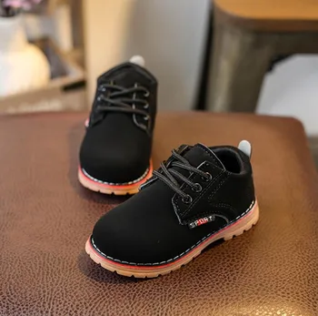 2018 New Winter Children Shoes Fashion Boys Girls Martin Sneaker Boots Leather Rubber Kids Baby Casual Lovely Shoes Anti-slip
2018 New Winter Children Shoes Fashion Boys Girls Martin Sneaker Boots Leather Rubber Kids Baby Casual Lovely Shoes Anti-slip