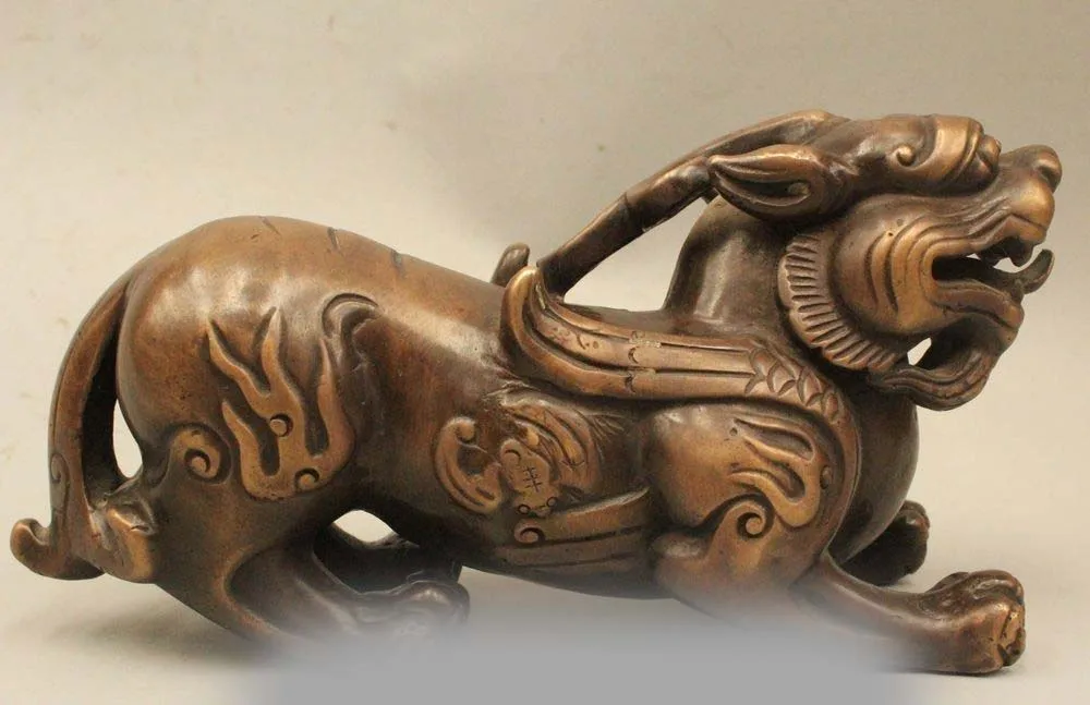 8" Chinese Folk Feng Shui Bronze Lucky Pi Xiu Unicorn Fly Beast Statue Sculpture
8" Chinese Folk Feng Shui Bronze Lucky Pi Xiu Unicorn Fly Beast Statue Sculpture