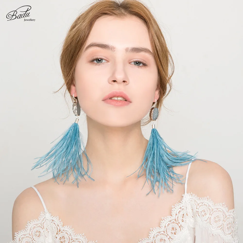 Badu Long Ostrich Feather Earring Women Fashion Jewelry Freshwater Pearl Bohemian Vintage Dangle Drop Earrings
Badu Long Ostrich Feather Earring Women Fashion Jewelry Freshwater Pearl Bohemian Vintage Dangle Drop Earrings
