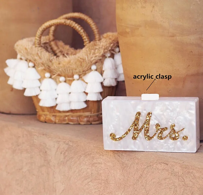 Ins Hot Selling Acrylic Box Clutches Women Lady Evening Brand bag Pearl White with Silver Glitter Gold Glitter Name Mrs Letter
Ins Hot Selling Acrylic Box Clutches Women Lady Evening Brand bag Pearl White with Silver Glitter Gold Glitter Name Mrs Letter