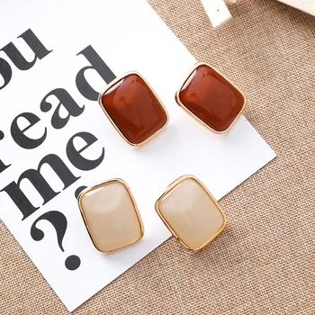 12pairs/lot Korean fashion retro geometric metal exaggerate personality fashion temperament simple Square Earrings
12pairs/lot Korean fashion retro geometric metal exaggerate personality fashion temperament simple Square Earrings