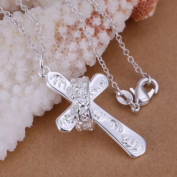P104_2 Pretty Silver Plated Pendants For Women Wholesale Free Shipping Christmas Gifts 925 Fashion Jewelry Crown Cross Necklaces
P104_2 Pretty Silver Plated Pendants For Women Wholesale Free Shipping Christmas Gifts 925 Fashion Jewelry Crown Cross Necklaces