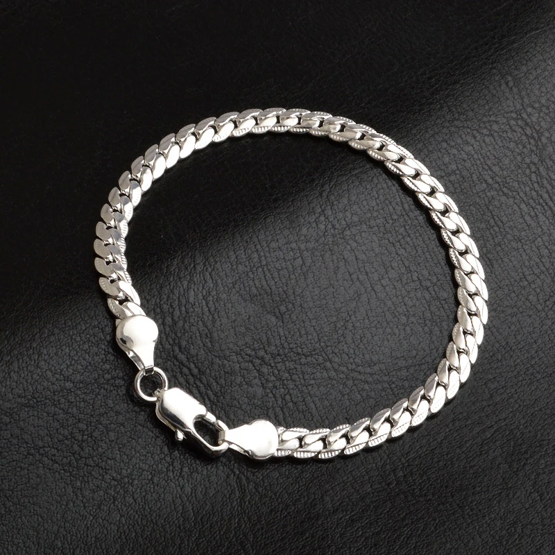 Classic Flat Chain Bracelet Luxury Vintage Women Charm Silver Link Bracelets Bangle Gift Fashion Women Men Lover Unisex Bracelet
Classic Flat Chain Bracelet Luxury Vintage Women Charm Silver Link Bracelets Bangle Gift Fashion Women Men Lover Unisex Bracelet
