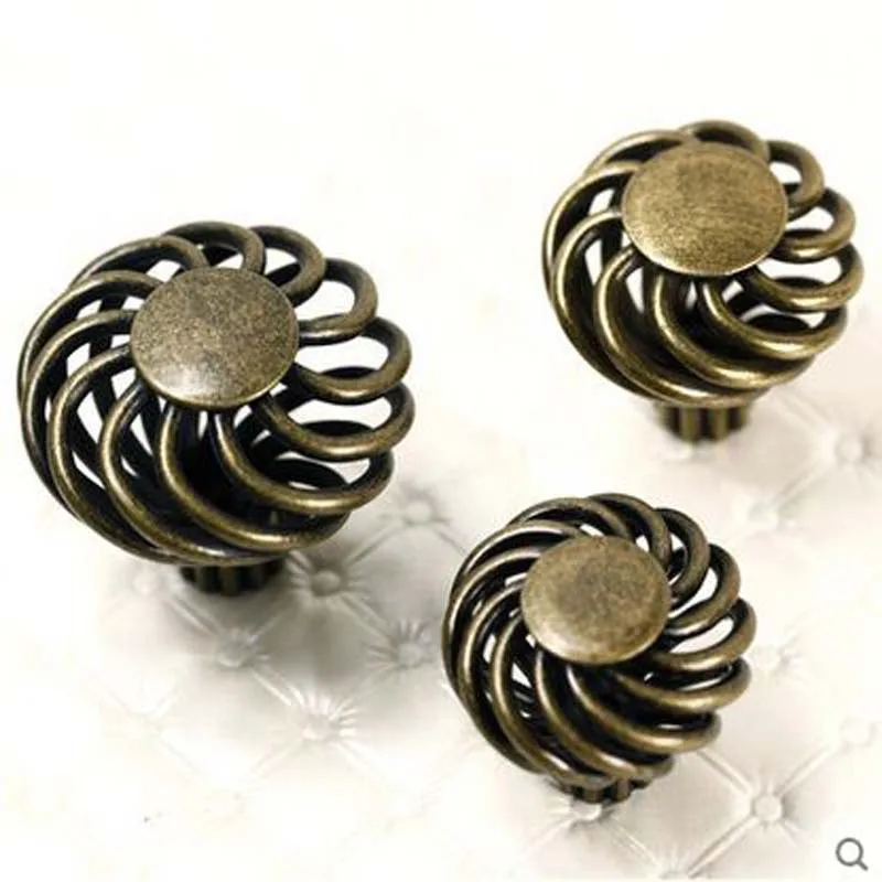 33mm antique birdcage knobs black drawer knob pull bronze kitchen cabiner dresser cupboard door furniture decoration hardware
33mm antique birdcage knobs black drawer knob pull bronze kitchen cabiner dresser cupboard door furniture decoration hardware