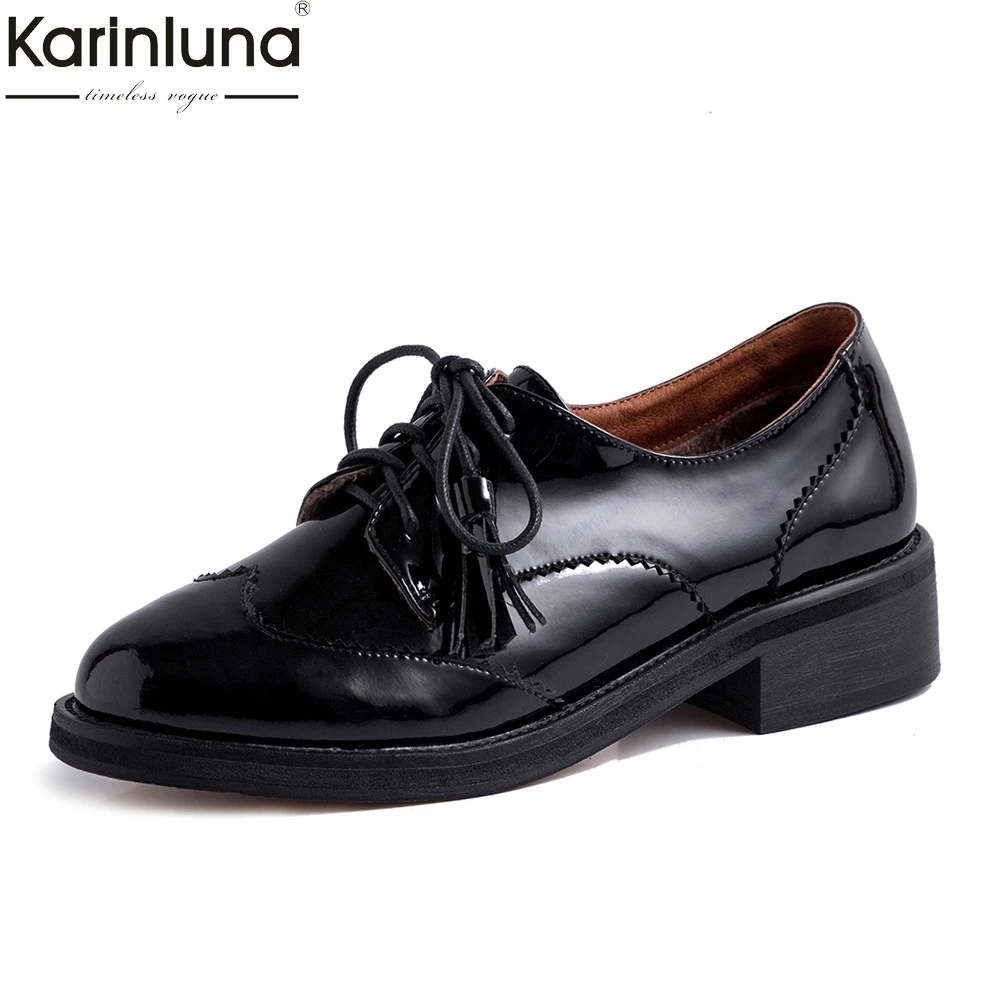 Fashion Luxury Patent Leather Shoes Woman Flats Female Lace Up Casual Comfortable brogue Flats Women Shoes Footwear
Fashion Luxury Patent Leather Shoes Woman Flats Female Lace Up Casual Comfortable brogue Flats Women Shoes Footwear