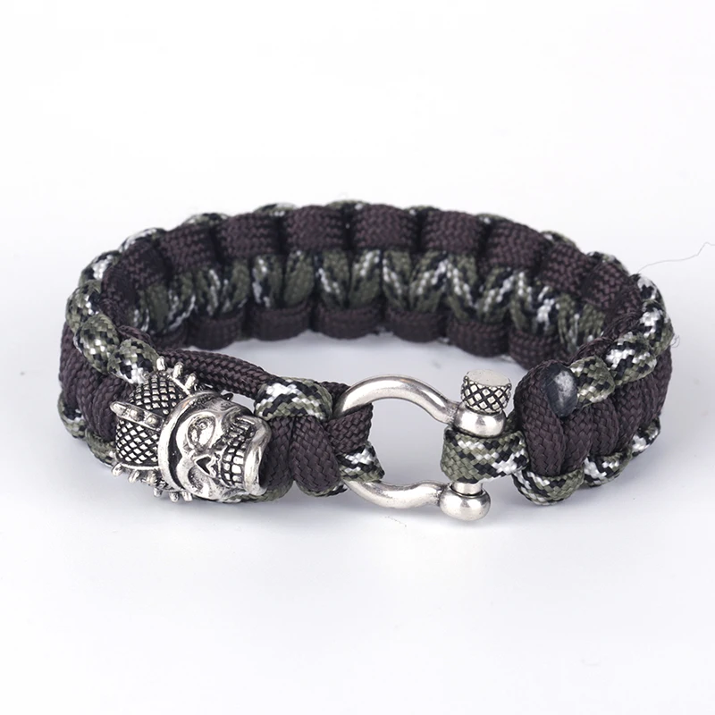 Camouflage Brown Nylon Rope Paracord 550 Brutal Knot Macrame Skull Crown Charm D Horse Shoes Clasp Survival Man Bracelet Bangle
Camouflage Brown Nylon Rope Paracord 550 Brutal Knot Macrame Skull Crown Charm D Horse Shoes Clasp Survival Man Bracelet Bangle