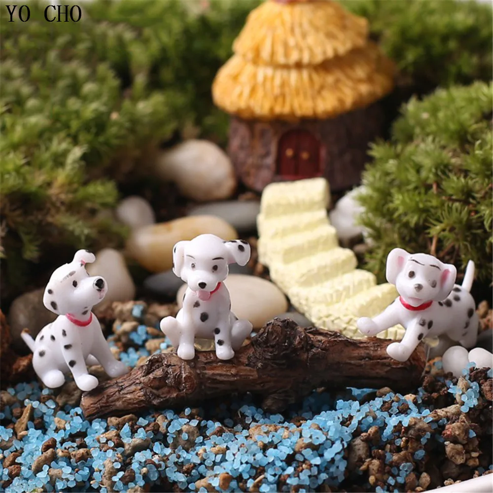 6PCS Lovely Spotted Dog Figurine Miniature Decoration Mini Fairy Garden Animal Statue Resin Craft DIY Home Birthday Cake Decor
6PCS Lovely Spotted Dog Figurine Miniature Decoration Mini Fairy Garden Animal Statue Resin Craft DIY Home Birthday Cake Decor