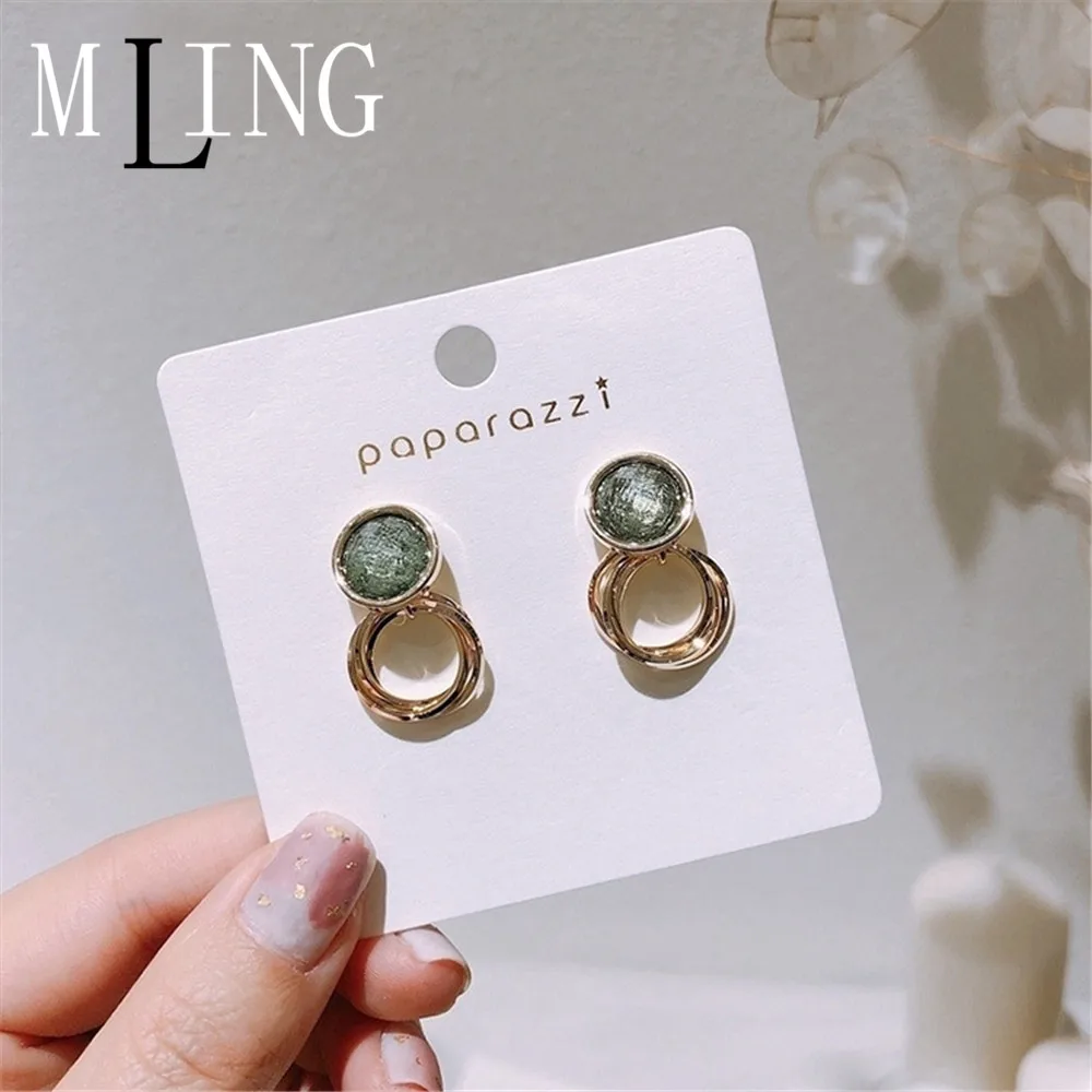 MLING 2019 Fashion Simple Gold Earrings Vintage Korea Green Glass Circle Stud Earrings For Women
MLING 2019 Fashion Simple Gold Earrings Vintage Korea Green Glass Circle Stud Earrings For Women