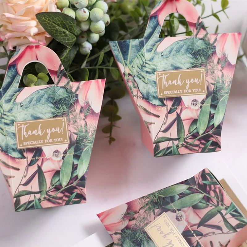 Creative Wedding Supplies T-shaped Hand Bag Large Candy Box European Favors and Gifts Flower for Guests 50pc | Дом и сад