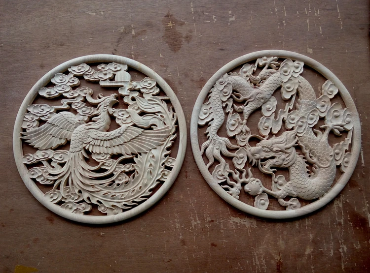 Wood carving decals, Chinese-style home decoration, dragon and phoenix blessing, antique solid wood wall deca.
Wood carving decals, Chinese-style home decoration, dragon and phoenix blessing, antique solid wood wall deca.