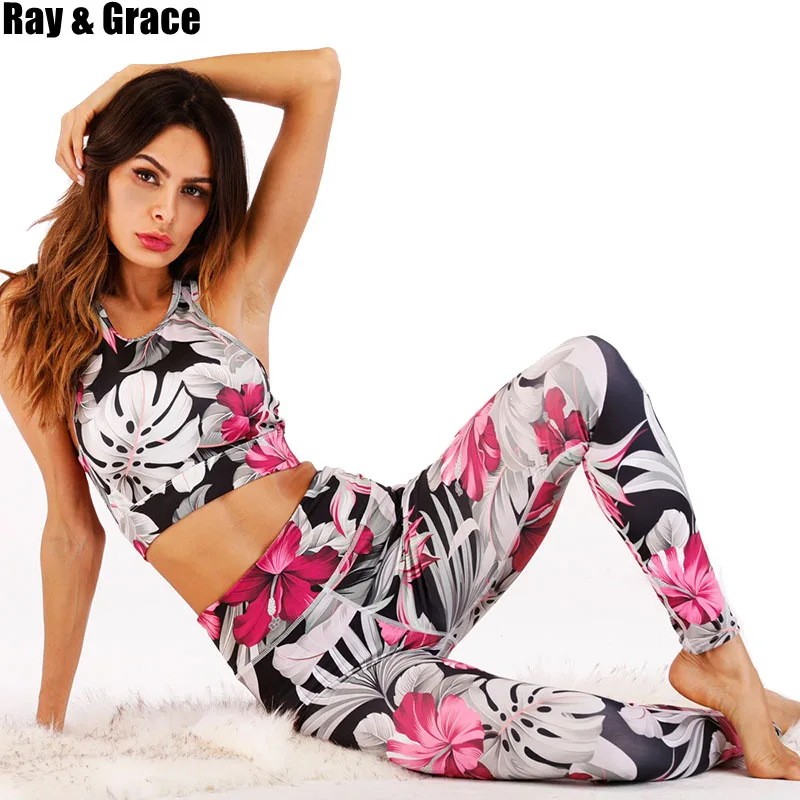 RAY GRACE Print Yoga Sets Women Sportswear Gym Running Breathable Clothing Sport Suit Sexy Tracksuit Fitness Tank Top Leggings
RAY GRACE Print Yoga Sets Women Sportswear Gym Running Breathable Clothing Sport Suit Sexy Tracksuit Fitness Tank Top Leggings