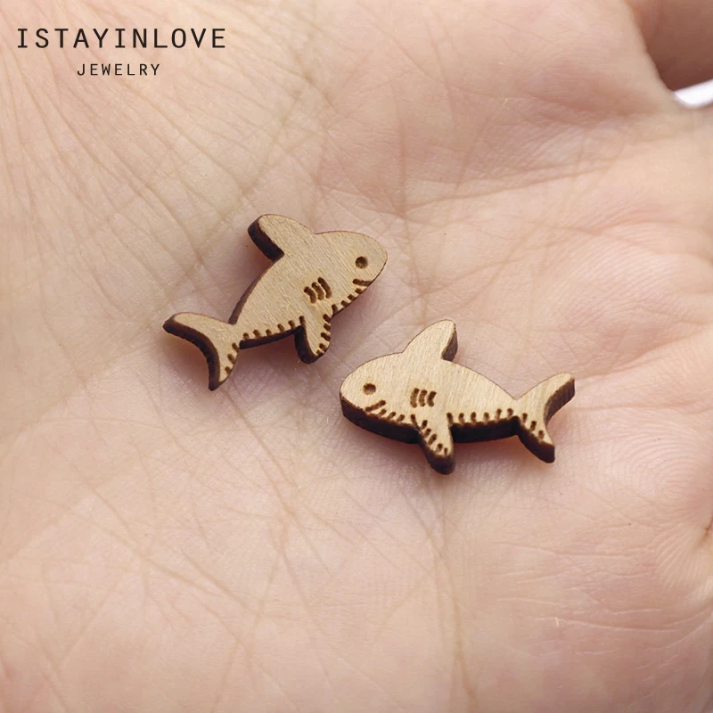Handmade Jewelry Making Supplies Beads Laser Cut Wooden Fish Charm For DIY Necklace Earring Brooch Ring SWC280 4
Handmade Jewelry Making Supplies Beads Laser Cut Wooden Fish Charm For DIY Necklace Earring Brooch Ring SWC280 4