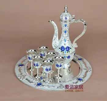 Europe type restoring ancient ways hip metal wine glass decanters suit creative home wine
Europe type restoring ancient ways hip metal wine glass decanters suit creative home wine