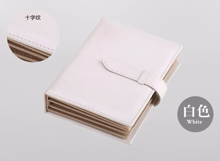 2503882934_946468088