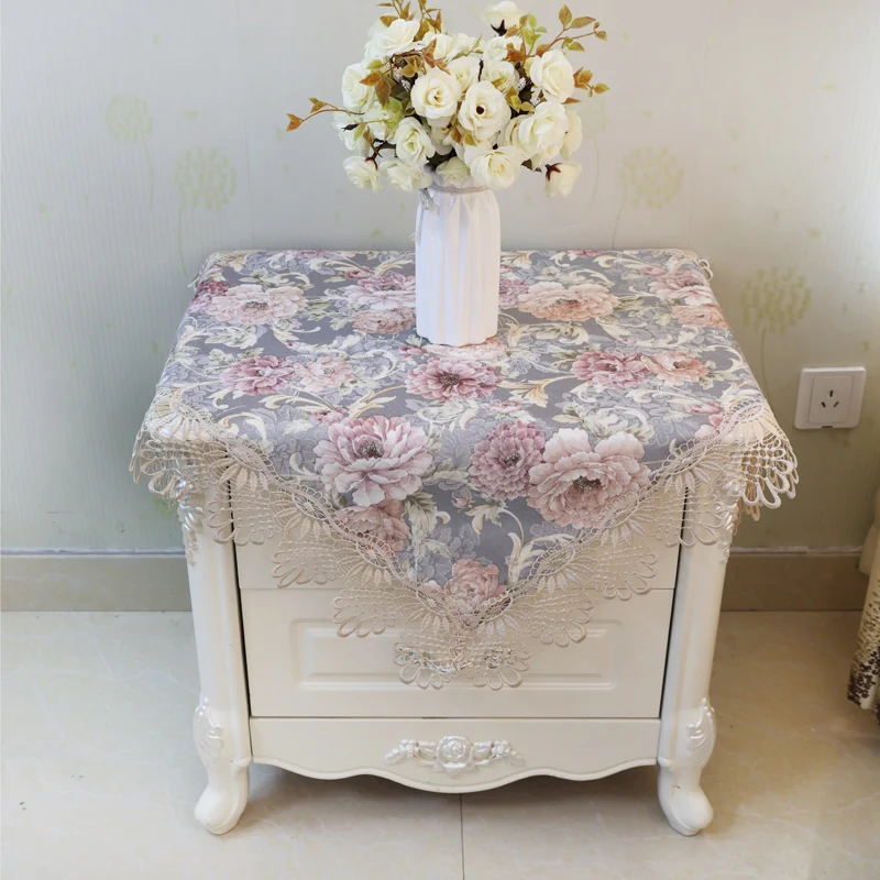 Blue Floral Lace Towel Wedding Table Cover Embroidered Home Nordic pastoral style table cloth Dust-proof cloth decoration
Blue Floral Lace Towel Wedding Table Cover Embroidered Home Nordic pastoral style table cloth Dust-proof cloth decoration