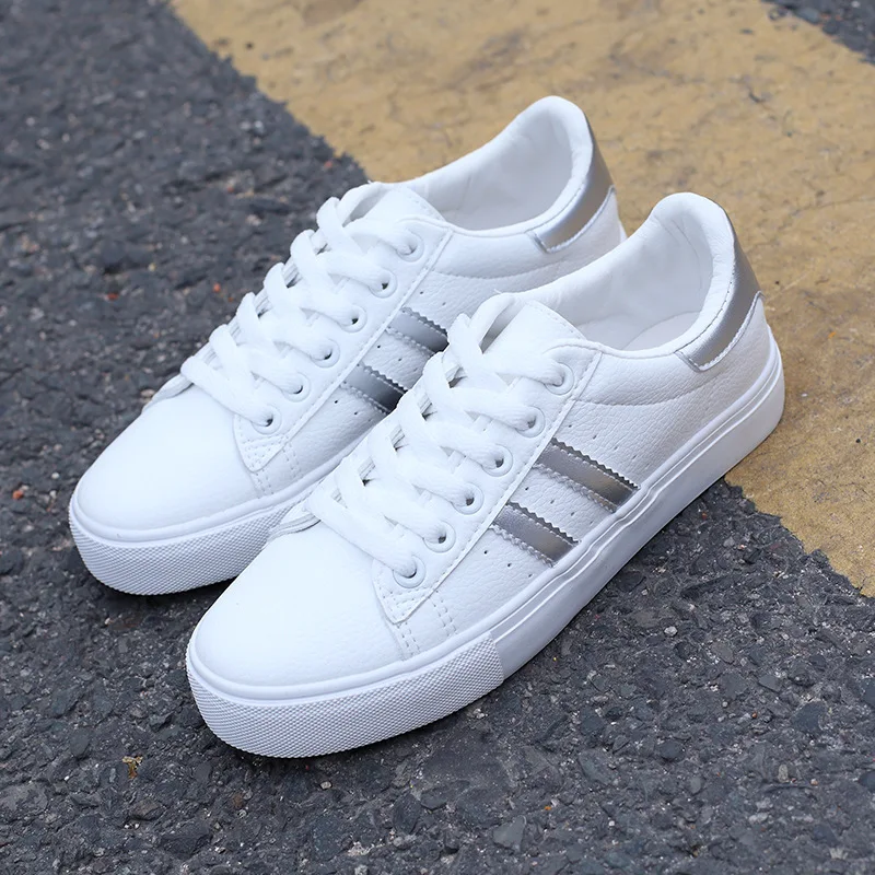 Defective spring lace casual shoes 2017 new wild board shoes student canvas shoes female Korean version of the flat white shoes.
Defective spring lace casual shoes 2017 new wild board shoes student canvas shoes female Korean version of the flat white shoes.