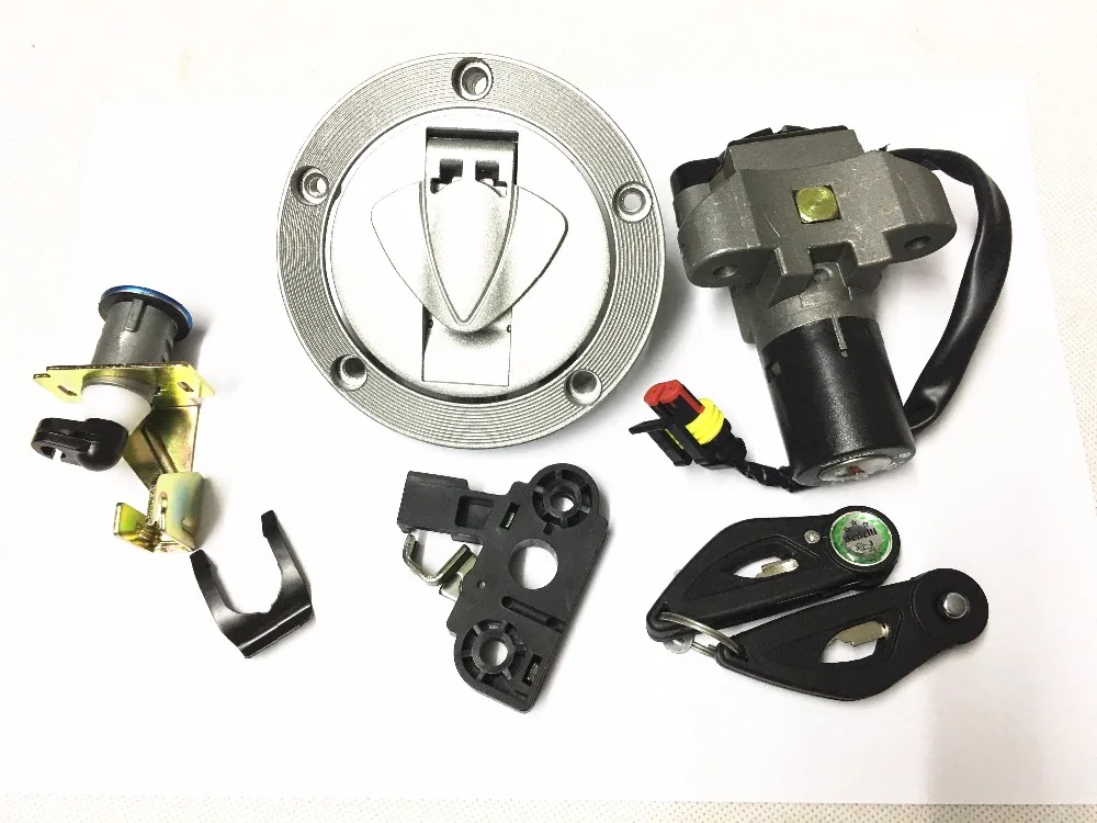 New Ignition Switch Lock Key Set for Benelli BN251 BN250 TNT25 TNT250 / BN TNT 25 250 251
New Ignition Switch Lock Key Set for Benelli BN251 BN250 TNT25 TNT250 / BN TNT 25 250 251