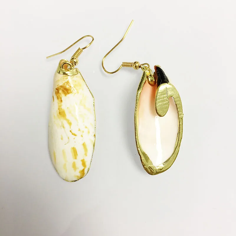2019 New Fashion Real Natural Pearl Drop Earrings for Women Vintage Shell Metal Statement Earrings Wedding Party Gifts Jewelry
2019 New Fashion Real Natural Pearl Drop Earrings for Women Vintage Shell Metal Statement Earrings Wedding Party Gifts Jewelry
