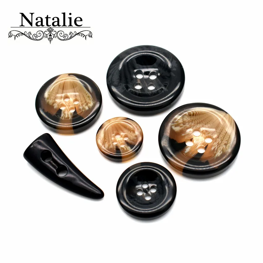 Rushed 4-holes Button Washable 20pcs Hot Sale Imitation Pattern Dyed Decorative Buttons Wool Coat Ladies Children Sweater
Rushed 4-holes Button Washable 20pcs Hot Sale Imitation Pattern Dyed Decorative Buttons Wool Coat Ladies Children Sweater