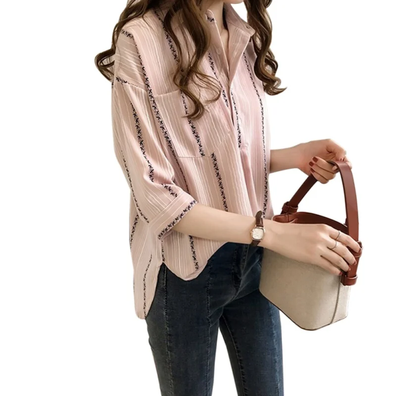 M - 4XL plus size Women Cotton Tops and Blouses Casual Blouses Ladies Shirts Striped Blusas Plus Size XXL/5XL Blusa Feminina
M - 4XL plus size Women Cotton Tops and Blouses Casual Blouses Ladies Shirts Striped Blusas Plus Size XXL/5XL Blusa Feminina