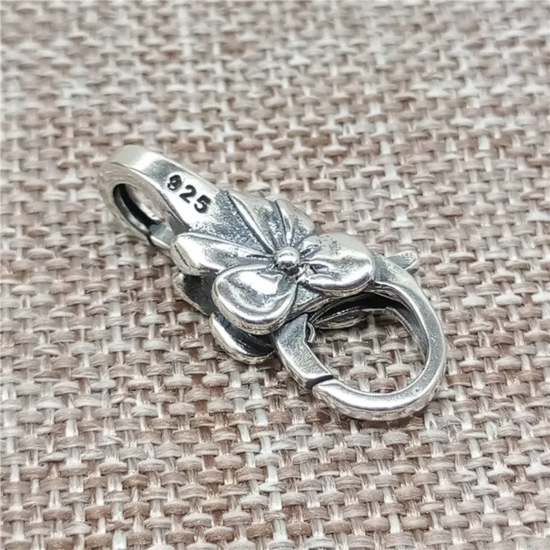 925 Sterling Silver Bowknot Bow Knot Flower Lobster Claw Clasp for Bracelet Necklace
925 Sterling Silver Bowknot Bow Knot Flower Lobster Claw Clasp for Bracelet Necklace