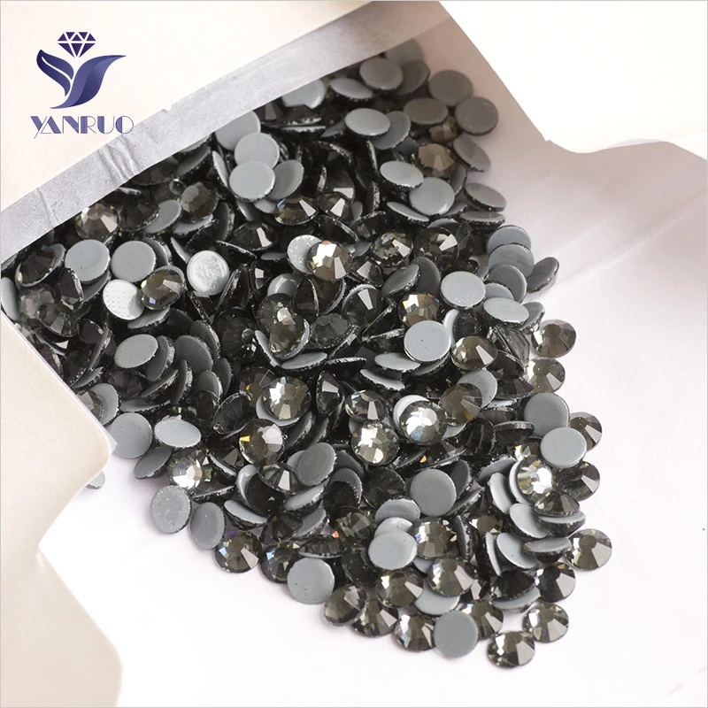 YANRUO 2058HF SS16 Black Diamond 1440Pcs Iron On Hotfix Crystal Stones Flat Back Strass Rhinestone For Jewelry Making
YANRUO 2058HF SS16 Black Diamond 1440Pcs Iron On Hotfix Crystal Stones Flat Back Strass Rhinestone For Jewelry Making